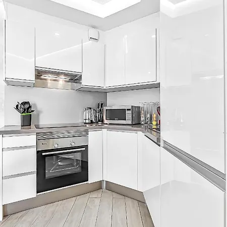 דירה Ocean Garden 2 Bed