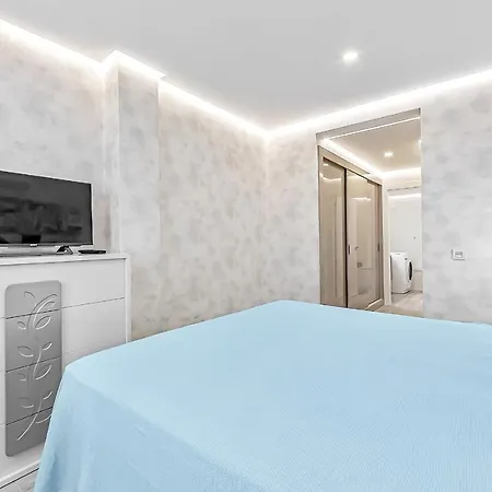 Ocean Garden 2 Bed *
